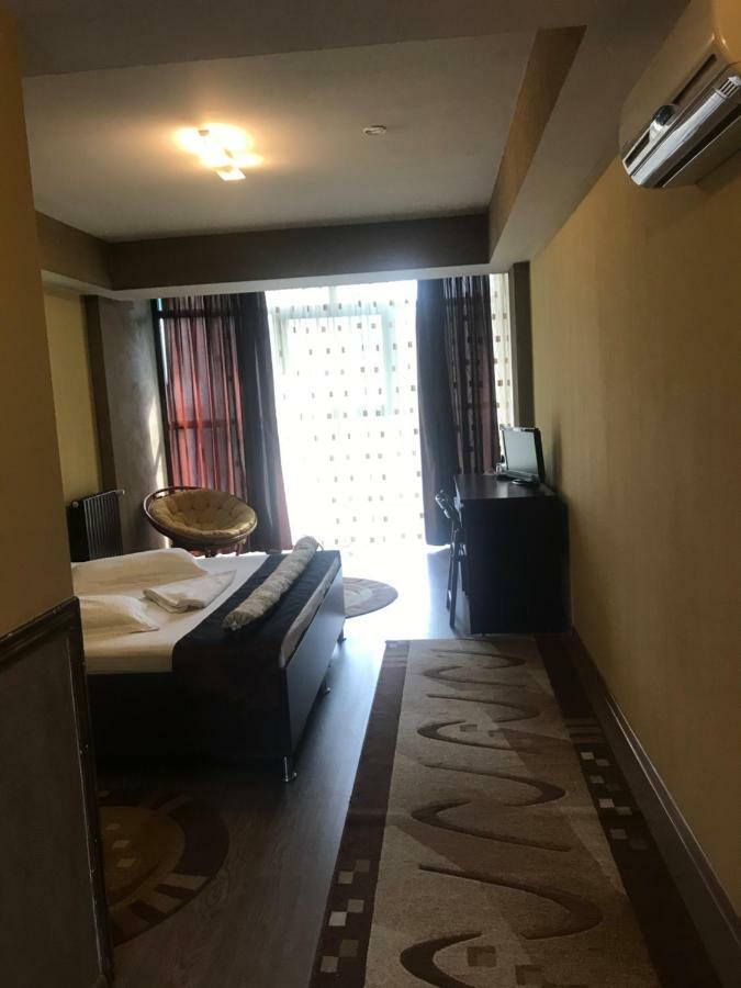 Hotel Bulevard Drobeta Turnu Severin Eksteriør bilde